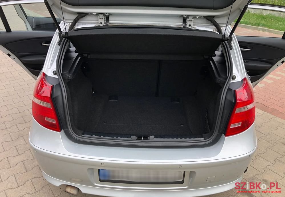 2007' BMW 1 Series 118D photo #5