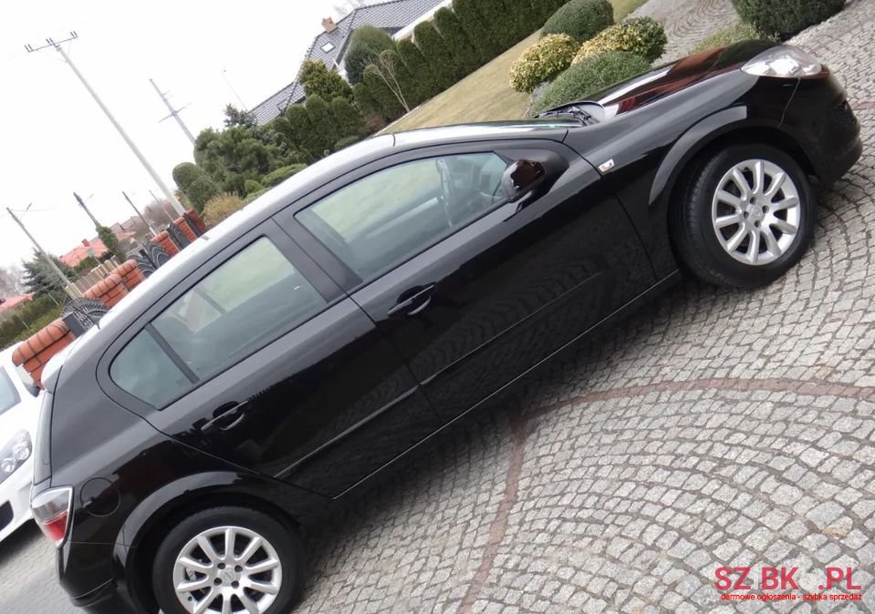 2007' Opel Astra photo #3