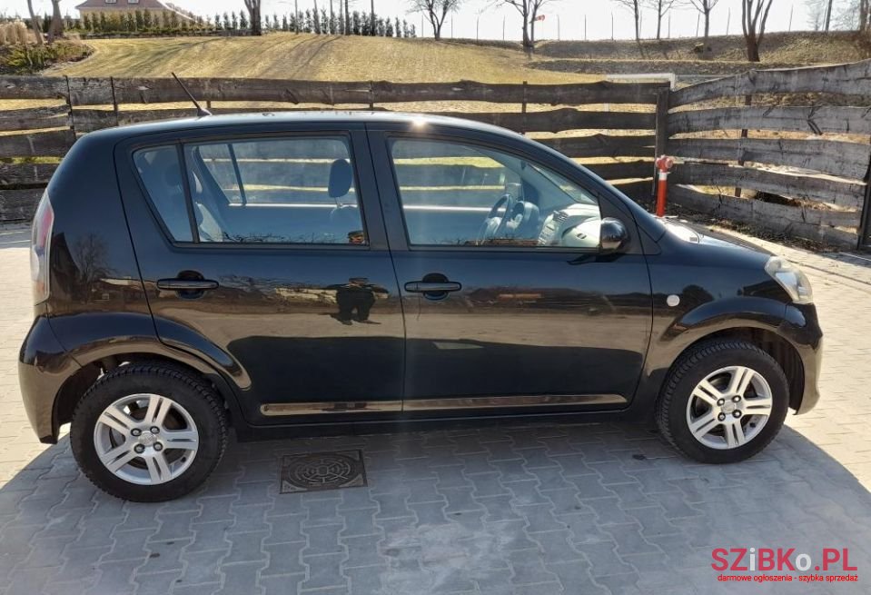 2010' Subaru Justy photo #5