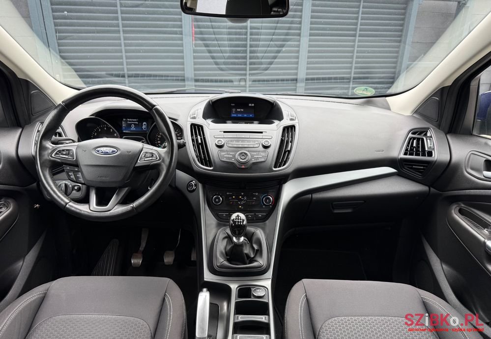 2017' Ford Kuga photo #6