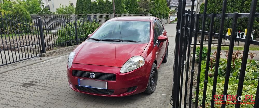 2007' Fiat Grande Punto 1.4 8V Active photo #1