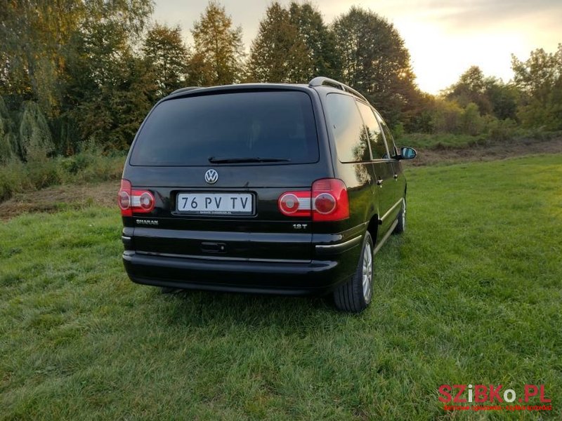 2005' Volkswagen Sharan photo #5