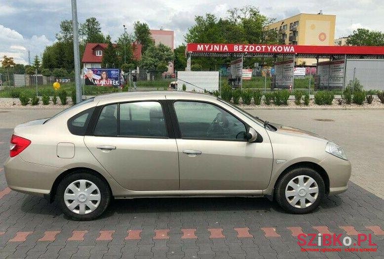 2008' Renault Thalia photo #1