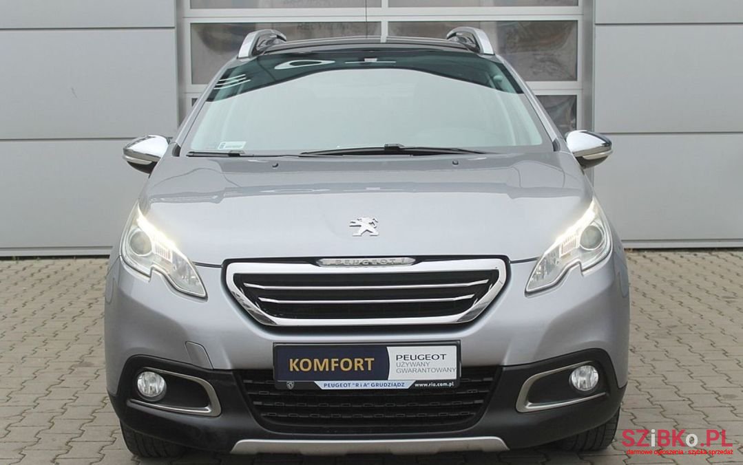 2015' Peugeot 2008 photo #2