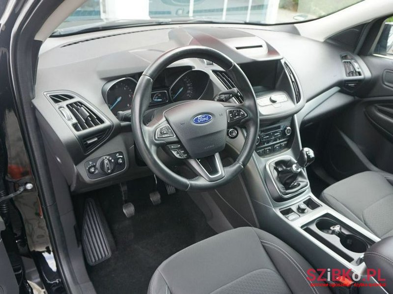 2017' Ford Kuga photo #5