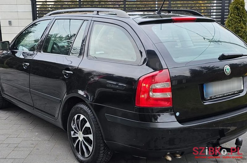 2007' Skoda Octavia 1.9 Tdi Elegance photo #5