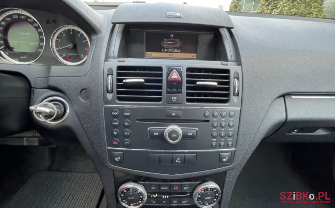 2009' Mercedes-Benz Klasa C photo #6