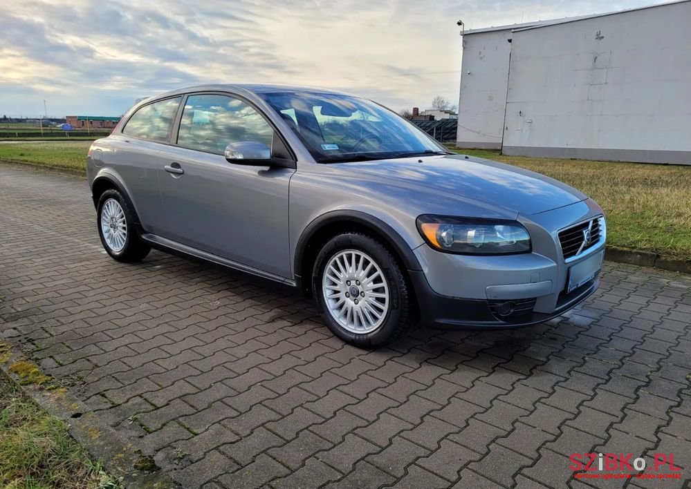 2007' Volvo C30 2.0D photo #1