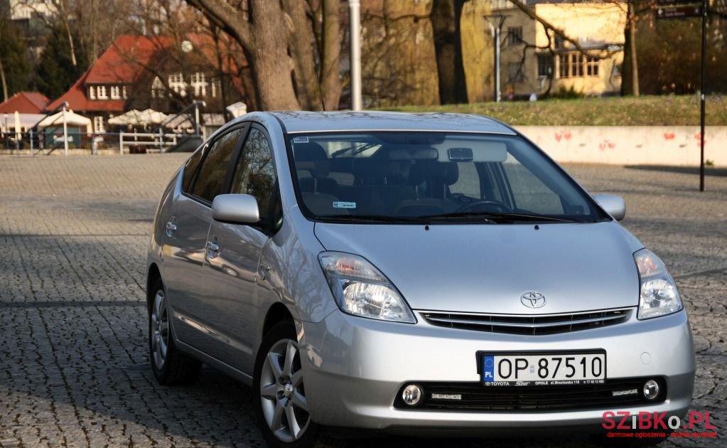 2008' Toyota Prius photo #1