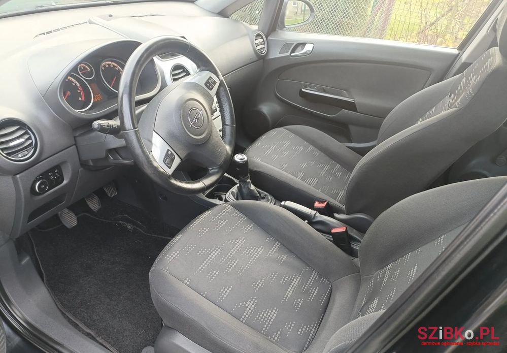 2011' Opel Corsa 1.2 16V Enjoy photo #6