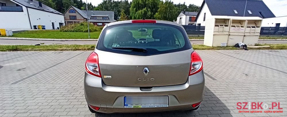 2012' Renault Clio 1.2 16V Alize photo #4