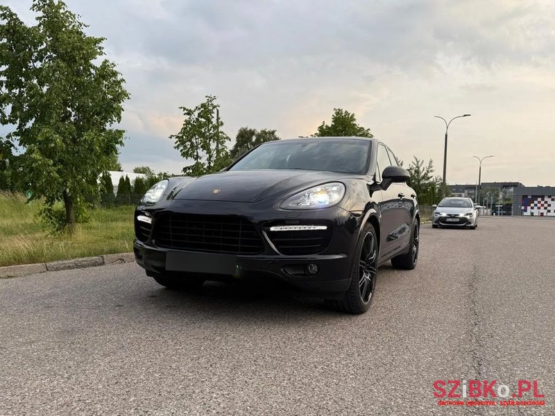2013' Porsche Cayenne S Tiptronic S photo #5