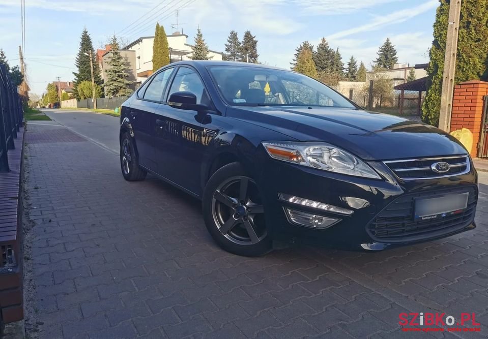 2014' Ford Mondeo photo #1