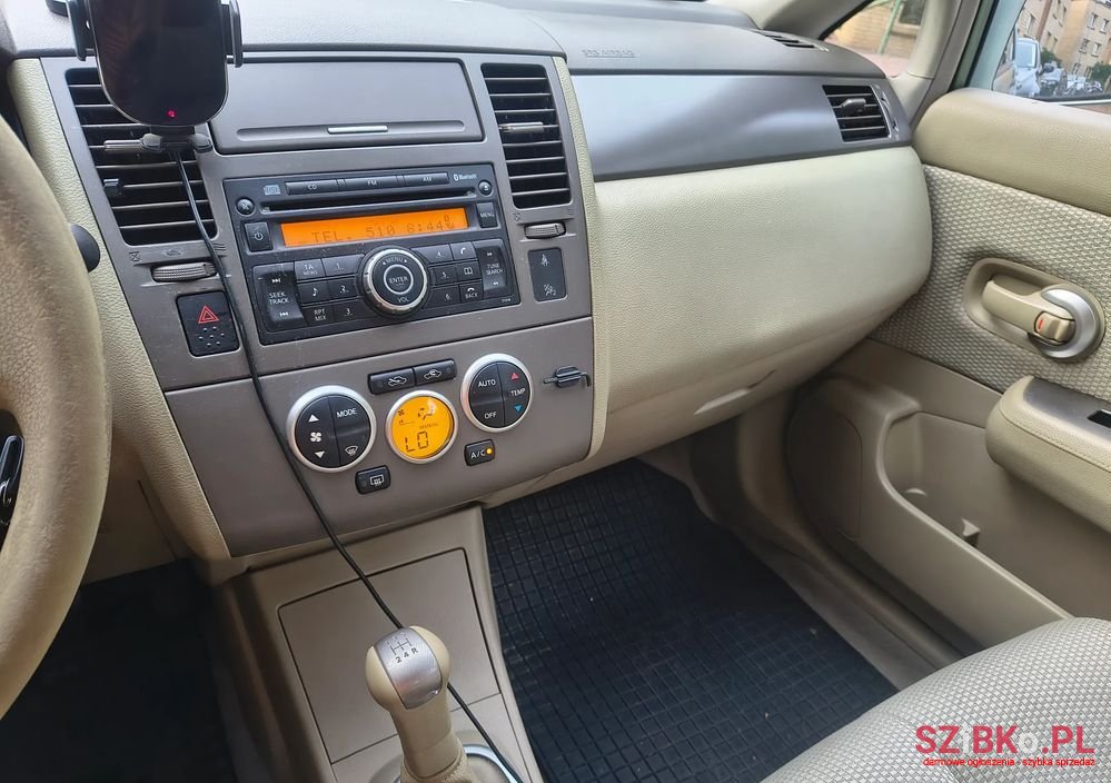 2008' Nissan Tiida 1.6 Acenta photo #5