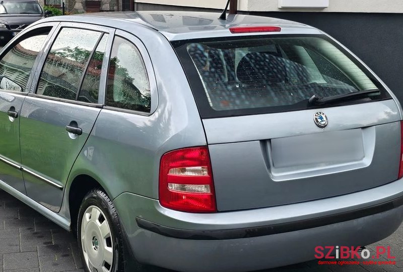 2002' Skoda Fabia 1.4 16V Classic photo #4