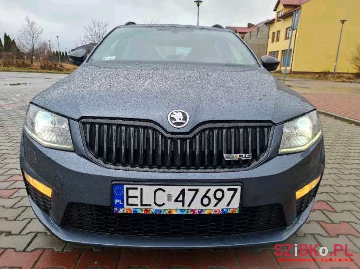 2016' Skoda Octavia photo #2