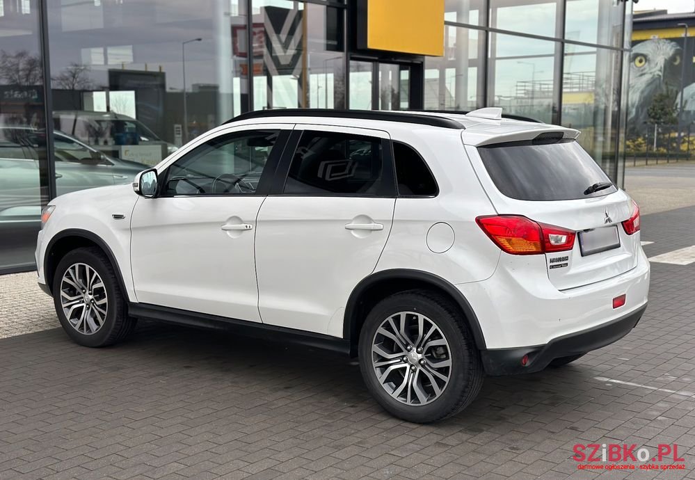 2017' Mitsubishi ASX photo #5