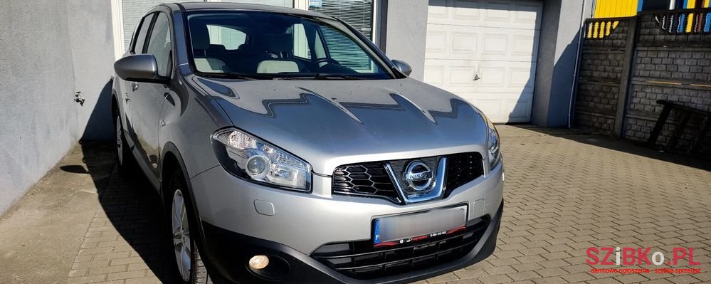 2013' Nissan Qashqai 1.6 I-Way Cvt photo #5