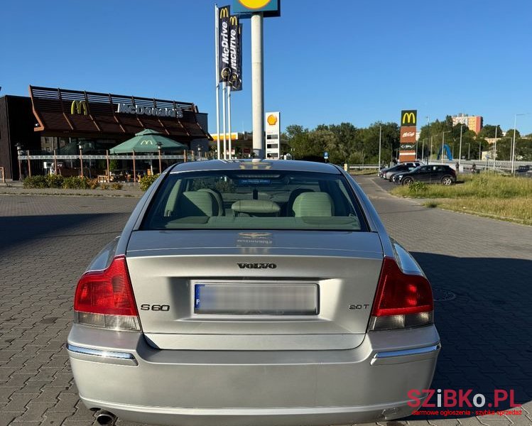 2005' Volvo S60 2.0T Summum photo #6