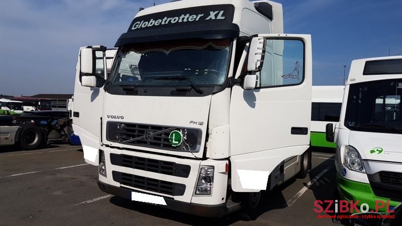 2005' Volvo FH 12 photo #1