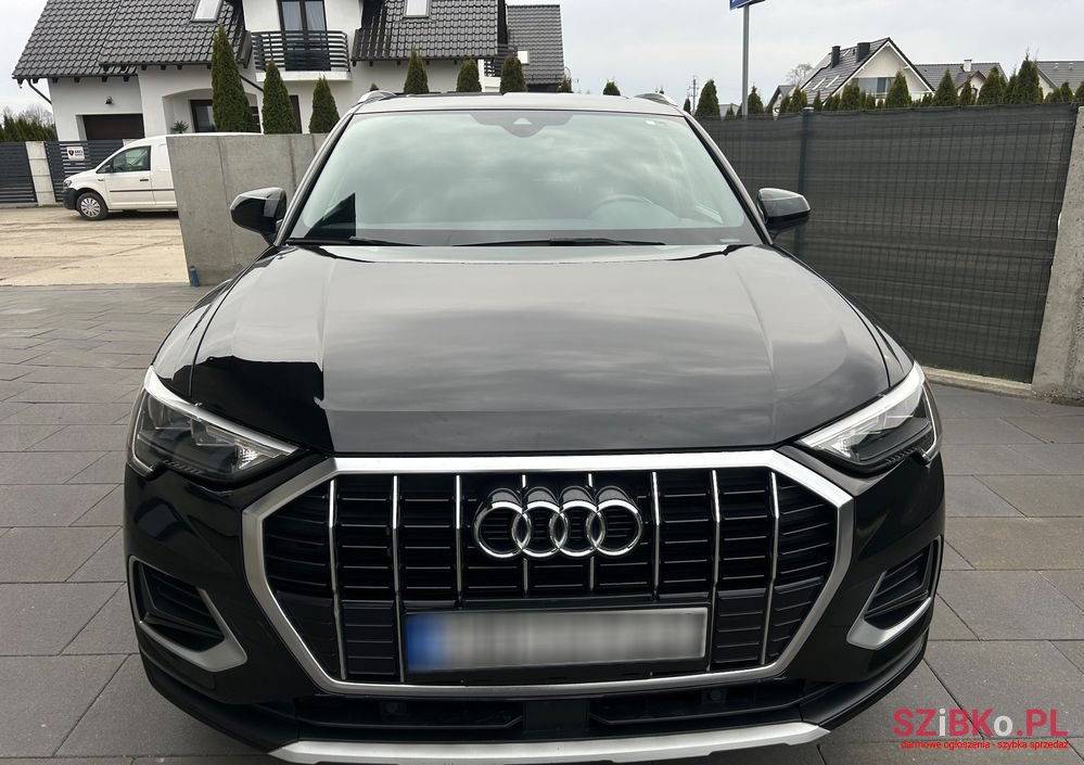 2021' Audi Q3 photo #1