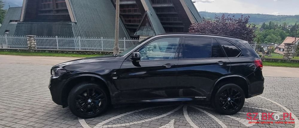 2015' BMW X5 Xdrive25D photo #6