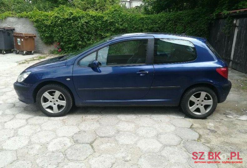 2001' Peugeot 307 photo #1