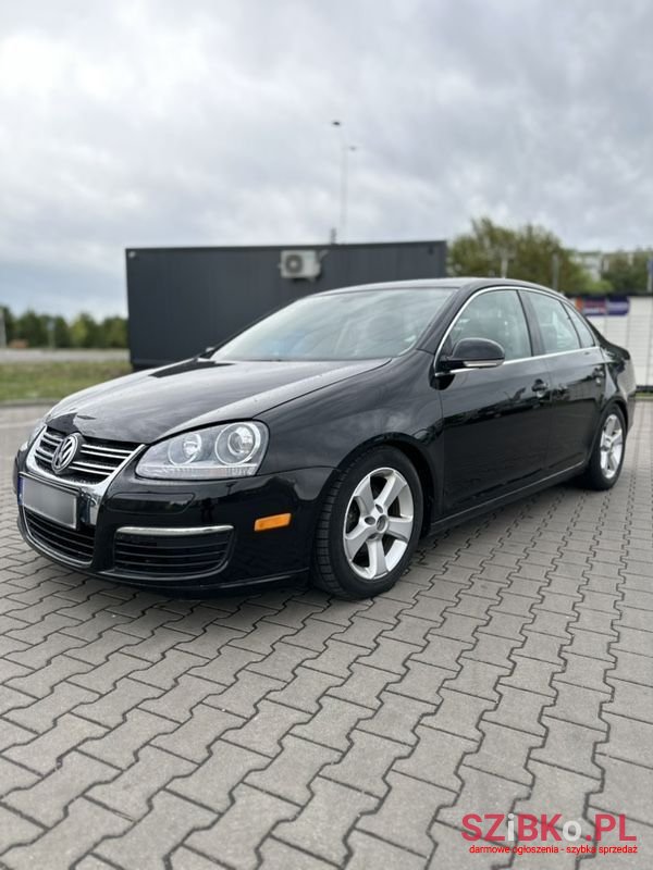 2005' Volkswagen Jetta photo #1