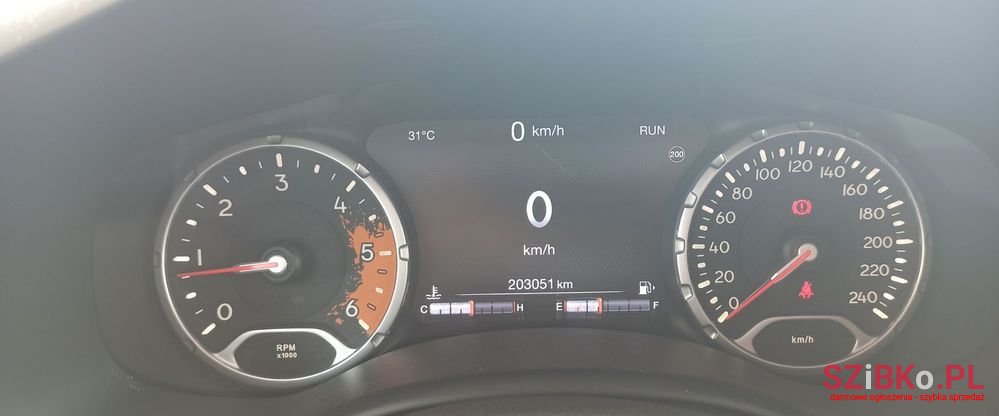 2017' Jeep Renegade photo #5