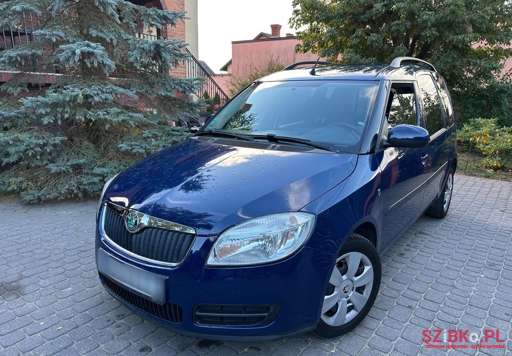 2009' Skoda Roomster photo #4