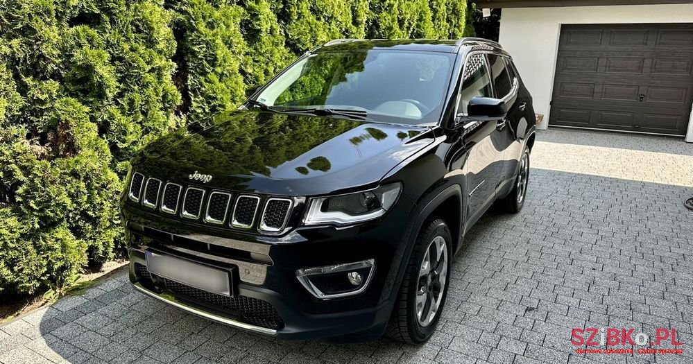 2018' Jeep Compass photo #1