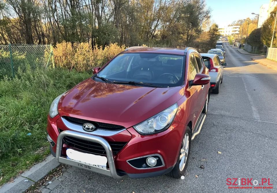 2011' Hyundai ix35 photo #5