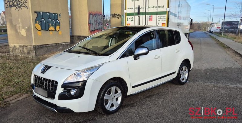 2012' Peugeot 3008 1.6 Hdi Premium photo #1