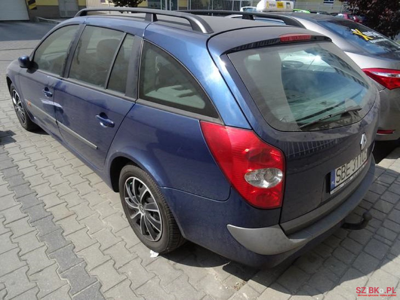 2004' Renault Laguna Laguna II Grandtour 1.9 DCI MR photo #3