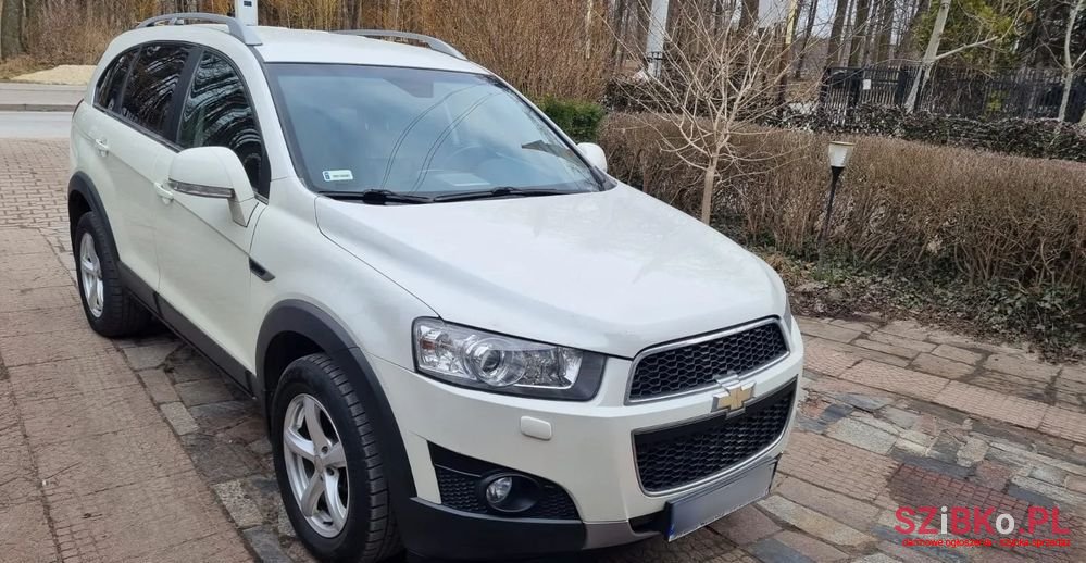 2011' Chevrolet Captiva 2.2 D Lt+ photo #5