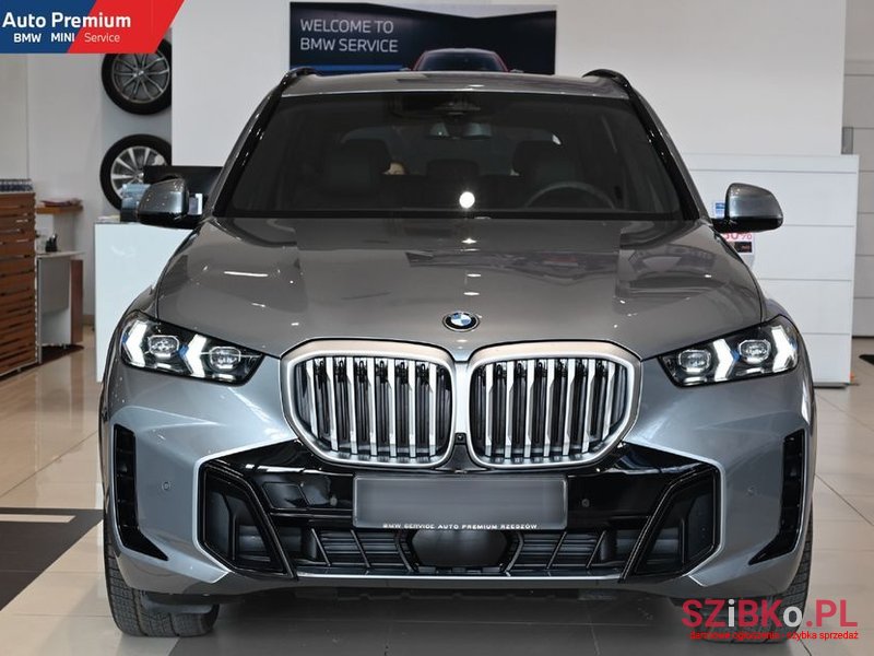 2024' BMW X5 Xdrive30D photo #2