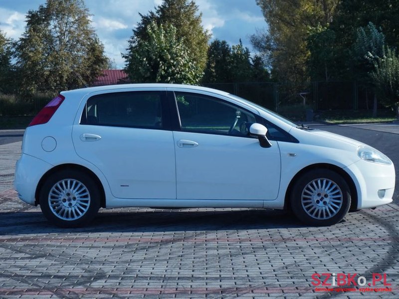 2008' Fiat Grande Punto photo #4