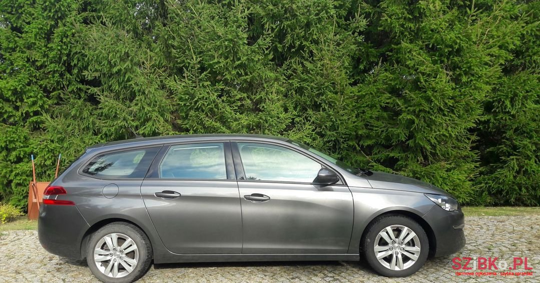 2017' Peugeot 308 Stop Start photo #4