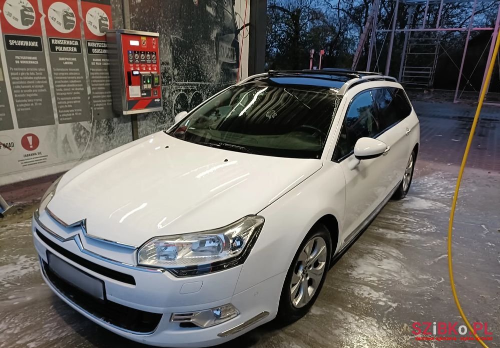 2011' Citroen C5 photo #2