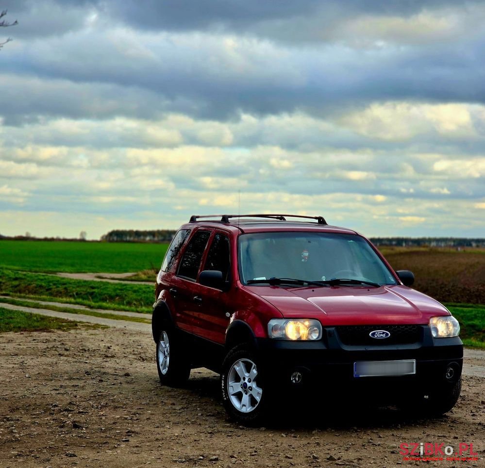 2004' Ford Maverick 3.0 V6 Limited photo #2