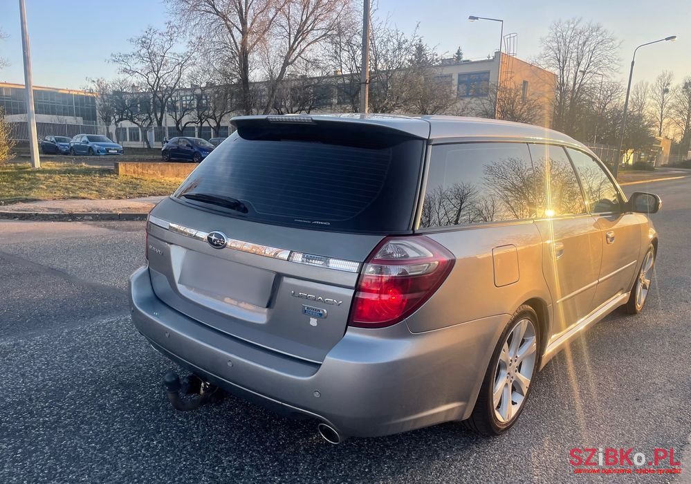 2008' Subaru Legacy photo #4
