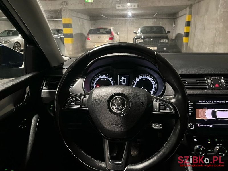 2017' Skoda Octavia 1.6 Tdi Ambition photo #6