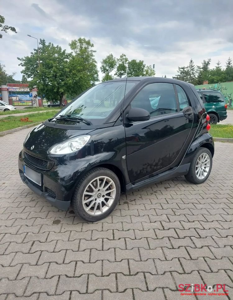 2010' Smart Fortwo photo #1