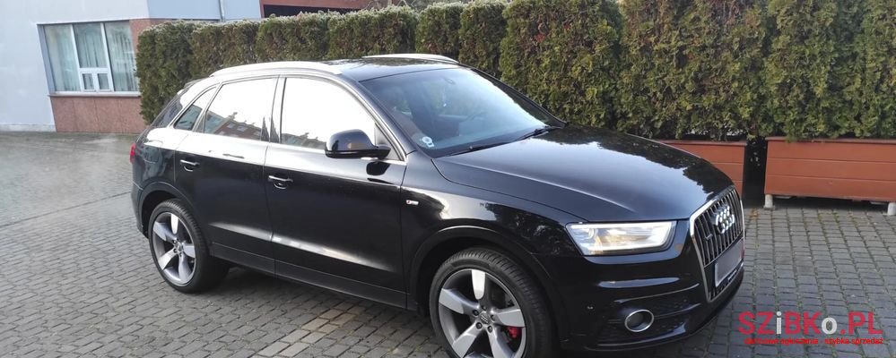 2013' Audi Q3 S Tronic photo #1