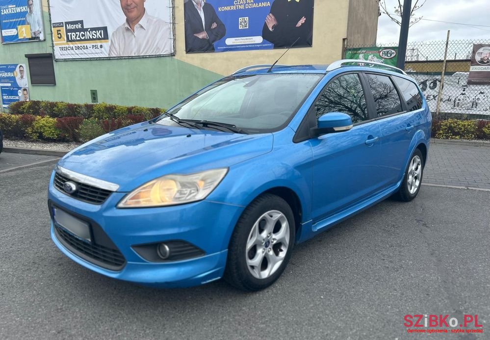 2009' Ford Focus photo #1