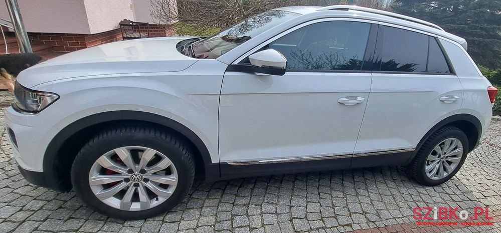 2018' Volkswagen T-Roc photo #2