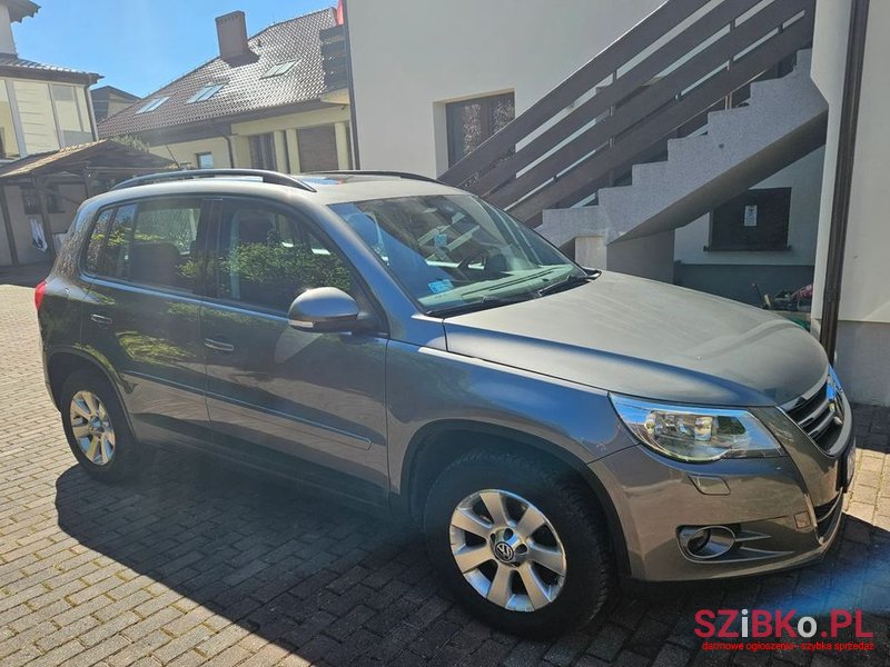 2009' Volkswagen Tiguan photo #6