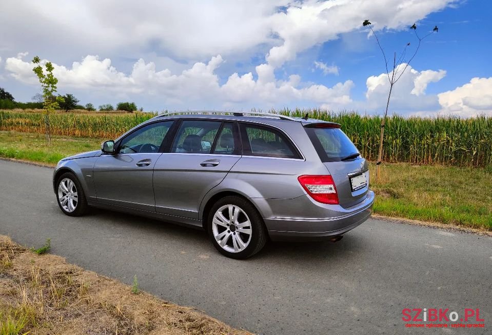 2009' Mercedes-Benz Klasa C photo #5