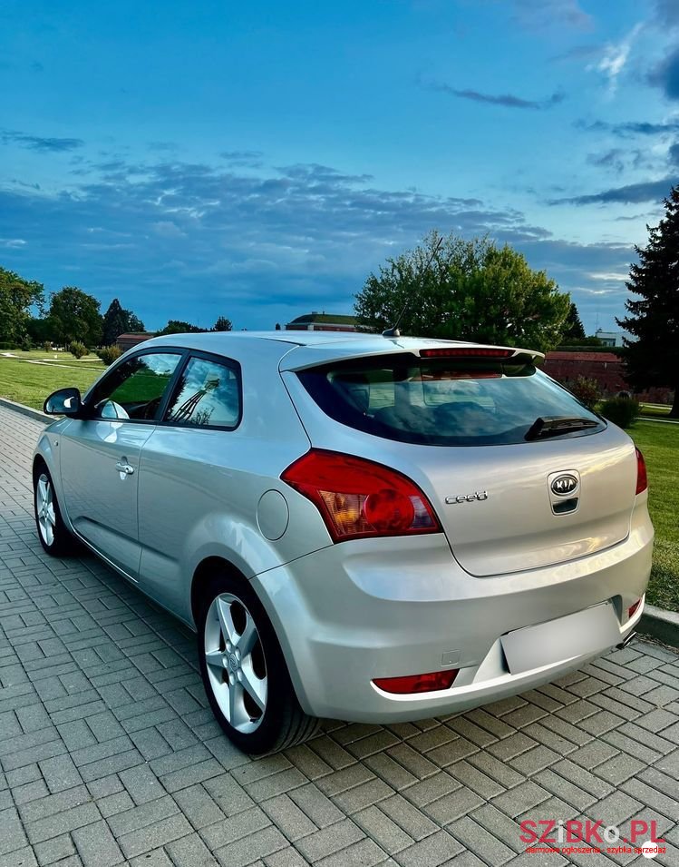 2007' Kia Ceed 1.6 Optimum photo #2
