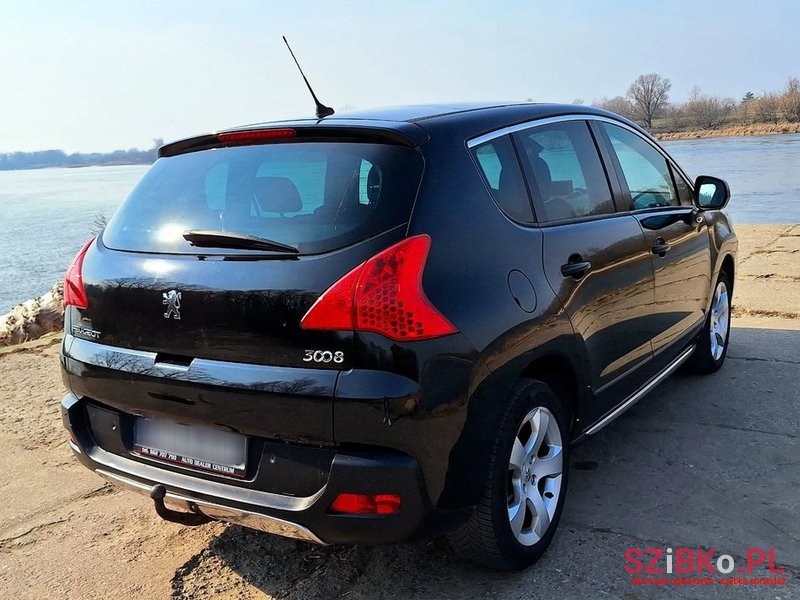 2013' Peugeot 3008 1.6 Thp Style photo #3
